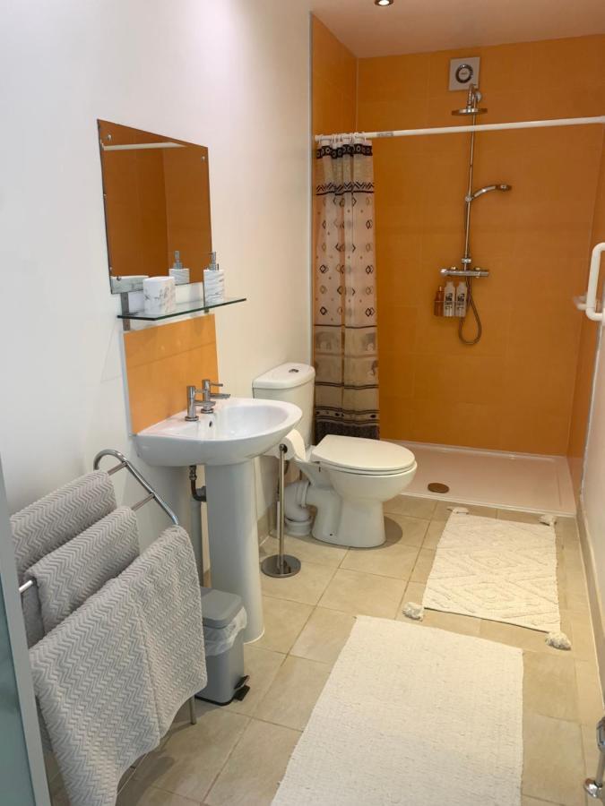 Puffin. Comfortable Annexe Central פאלמות' מראה חיצוני תמונה